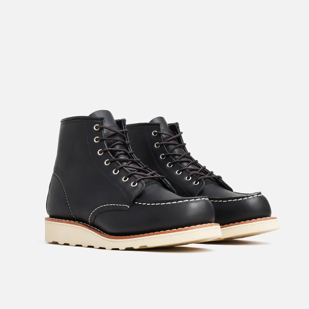 Classic Moc® Damen-Kurzstiefel aus schwarzem „Boundary“-Leder