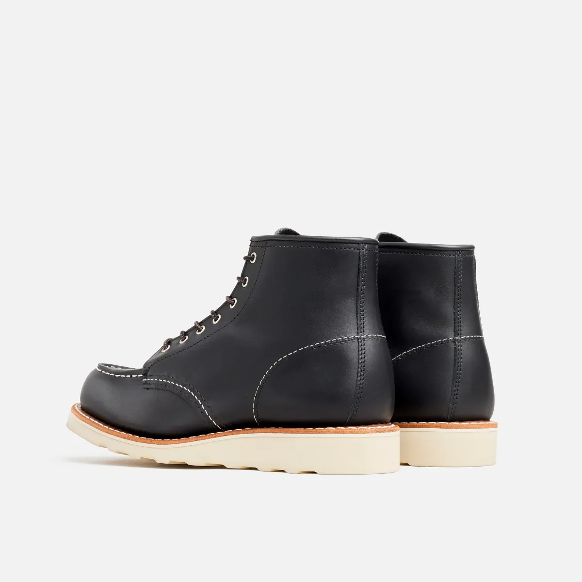 Classic Moc® Damen-Kurzstiefel aus schwarzem „Boundary“-Leder