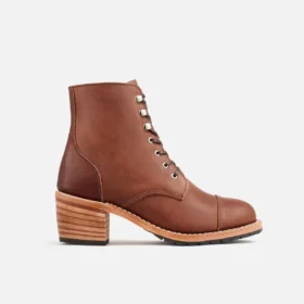 Eileen Damenstiefel mit Absatz aus bernsteinfarbenem Harness-Leder