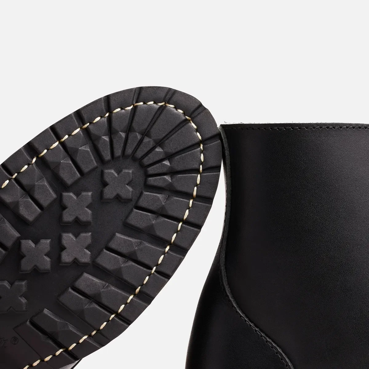 Eileen Damenstiefel mit Absatz in „Black Boundary“