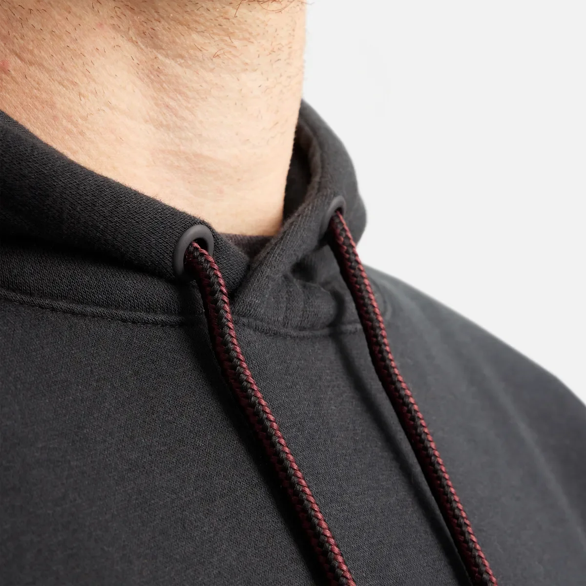 Hoodie mit Ärmelprint – Herren-Hoodie in Schwarz