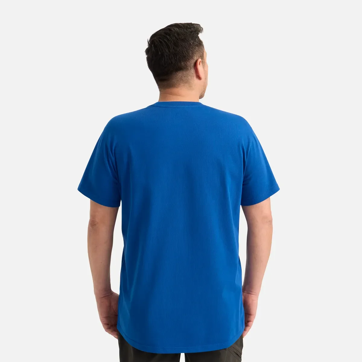 Kurzarm-T-Shirt mit Brusttasche – Herren-T-Shirt mit kurzen Ärmeln in Tiefblau
