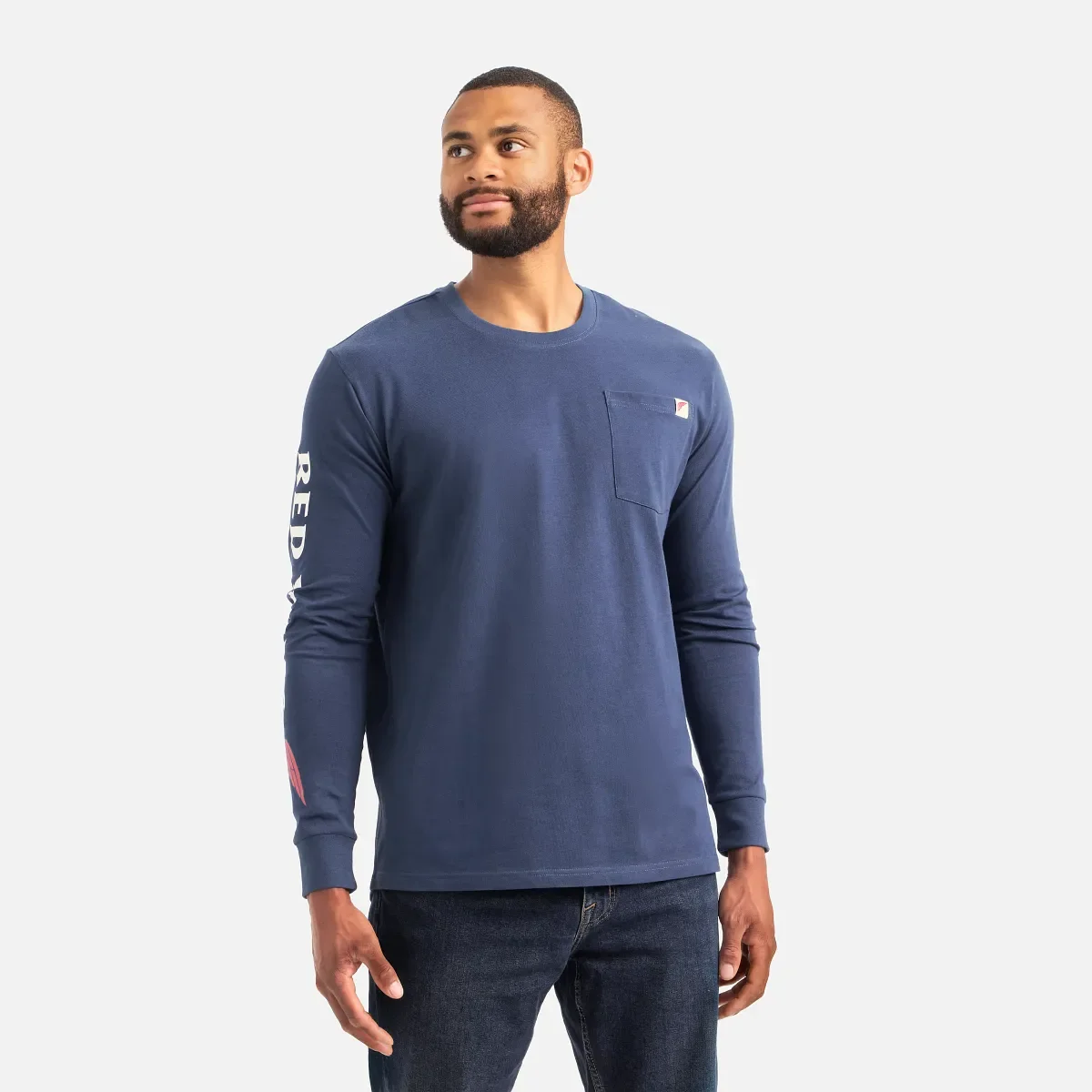 Langarm-T-Shirt mit Tasche und Ärmelprint – Herren-Langarm-T-Shirt in Marineblau