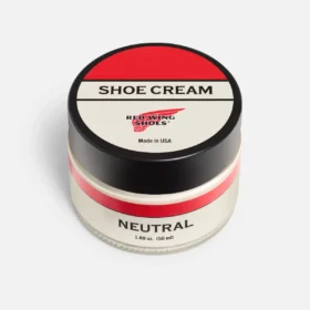 Neutrales Schuhcreme-Lederpflegeprodukt – Pflege