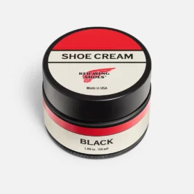Schwarze Schuhcreme – Lederpflegeprodukt – Pflege